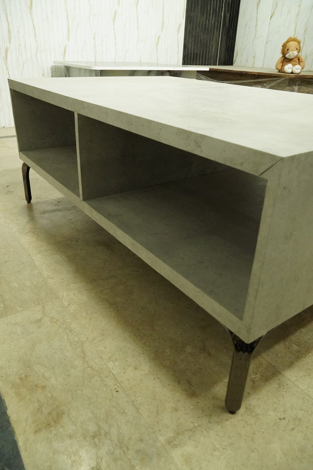 Concrete Mirage Table