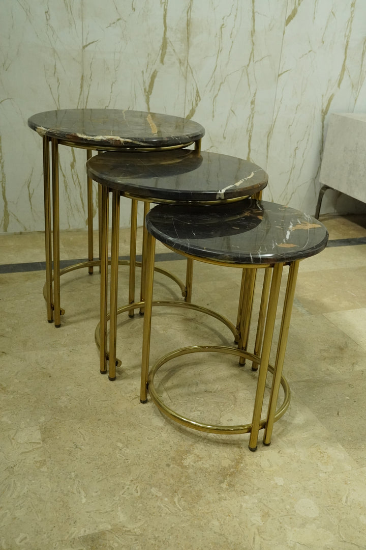Modern Nesting Side Tables – Light Wood Finish with Gold Frame