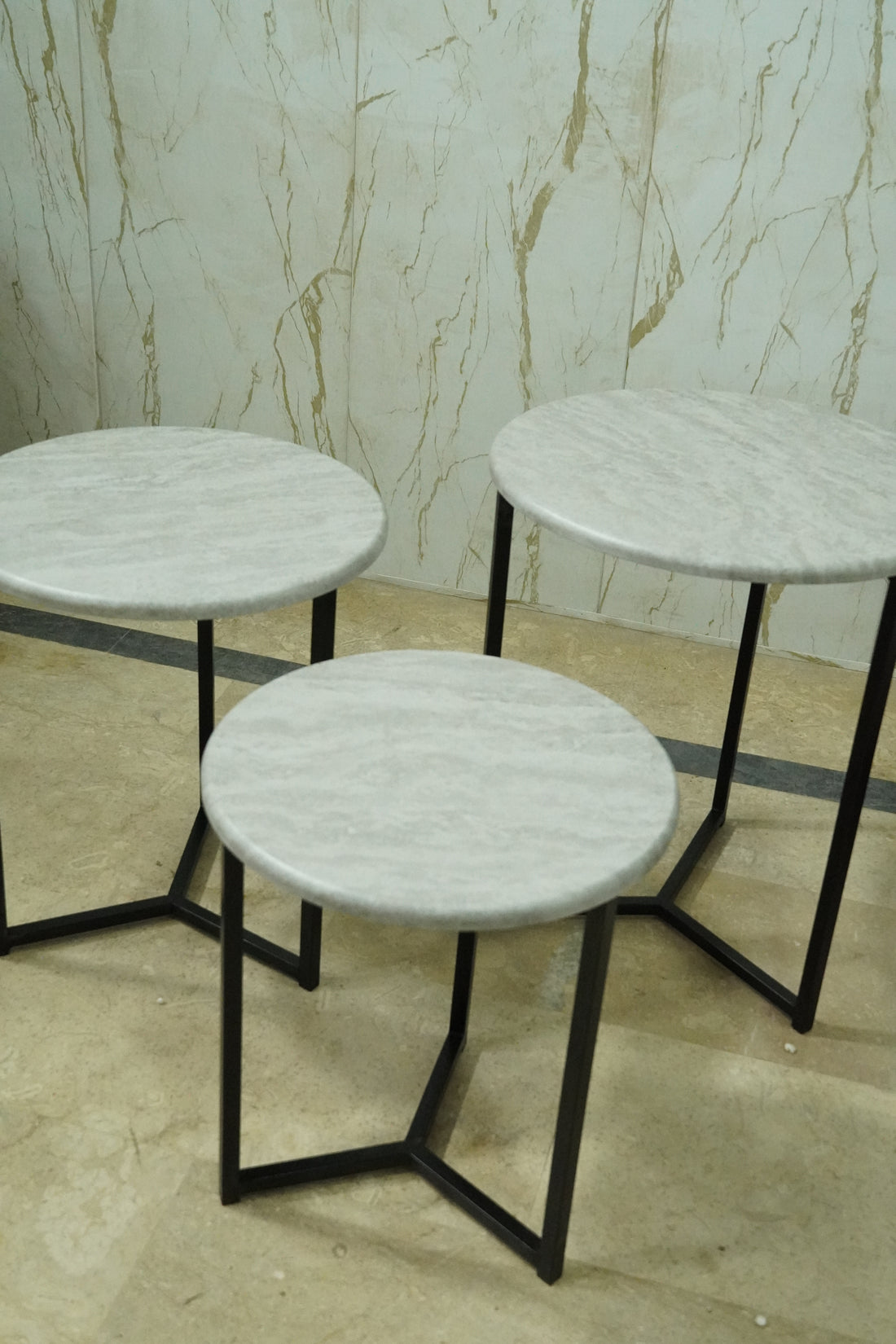 Elegant Nesting Coffee Table Set – Marble Finish Top with Sleek Metal Frame